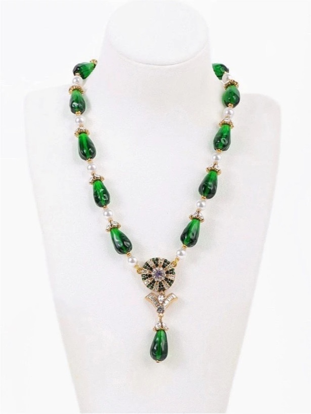Set of 4 Green Teardrop Pendant Necklace